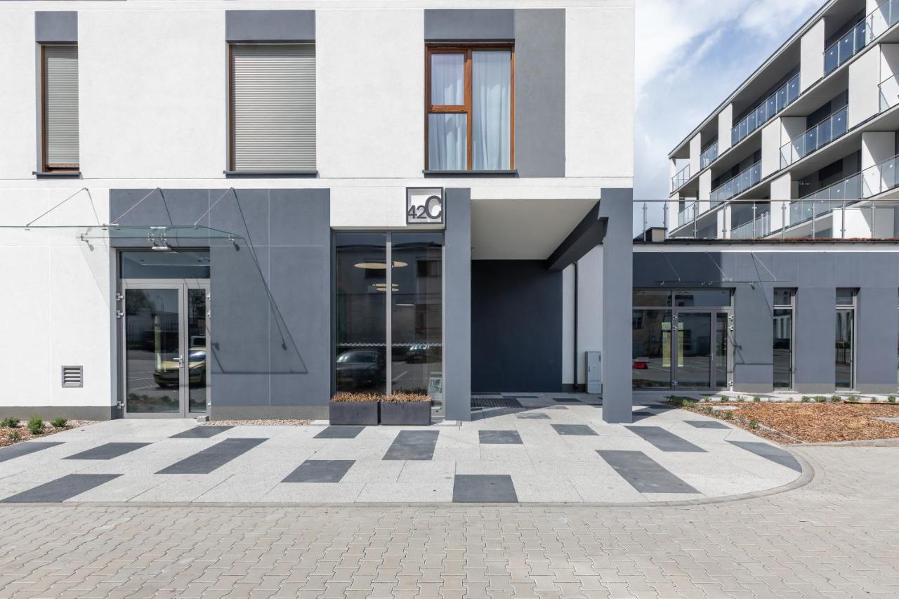 Warta Residence Apartments By Noclegi Renters Poznań Exterior foto